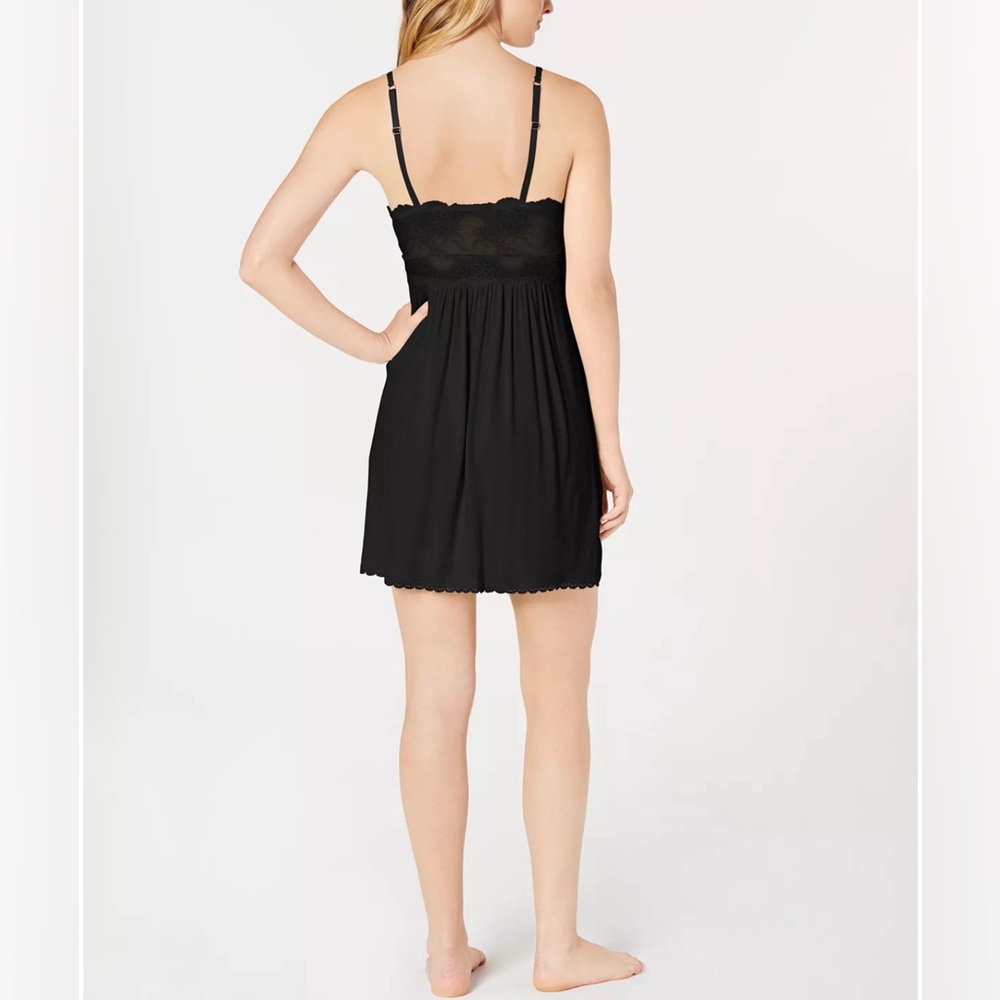 I.N.C. INTERNATIONAL CONCEPTS Heavenly Soft Lace-Trimmed Knit Nightgown Lingerie - Picture 2 of 5